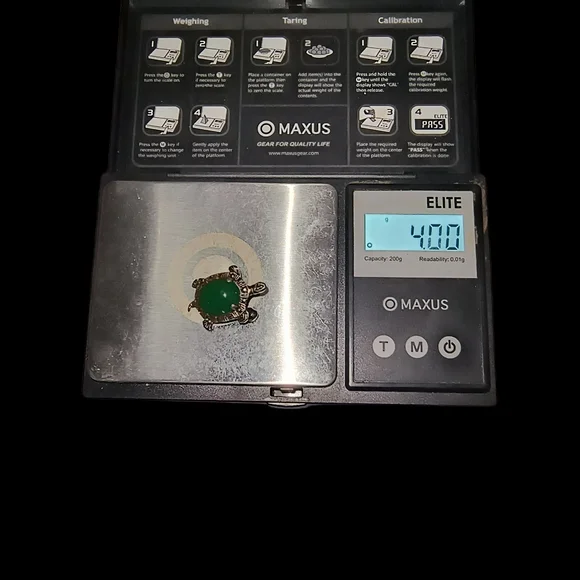 Vintage Germany Turtle Brooch In Sterling Silver With Green Glass And Marcasite - Picture 10 of 10